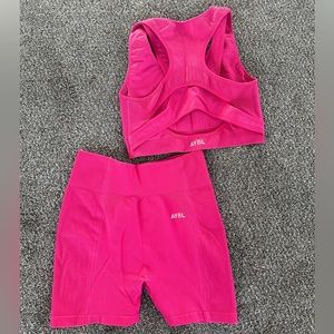 AYBL brand pink Reflex sports bra and short set. Size XL